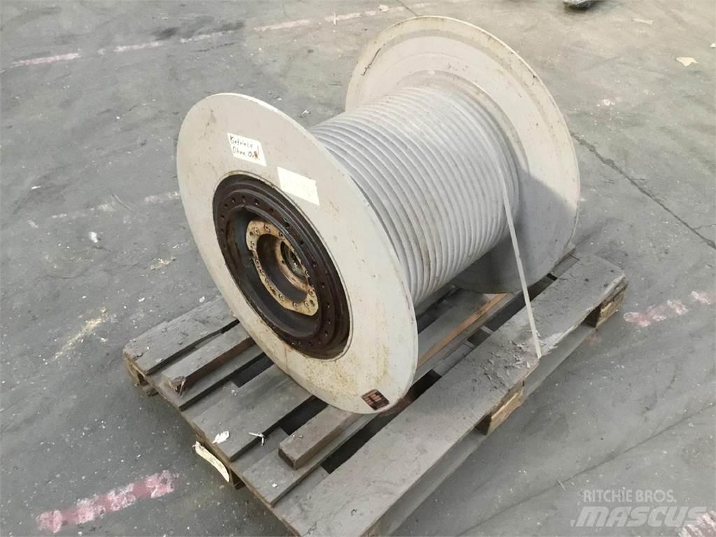 Krupp KMK 4060 winch Parti e equipaggiamenti per Gru
