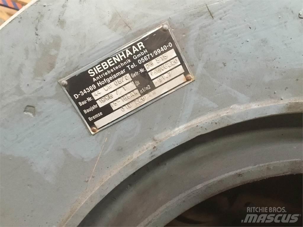 Krupp KMK 4070 winch Parti e equipaggiamenti per Gru