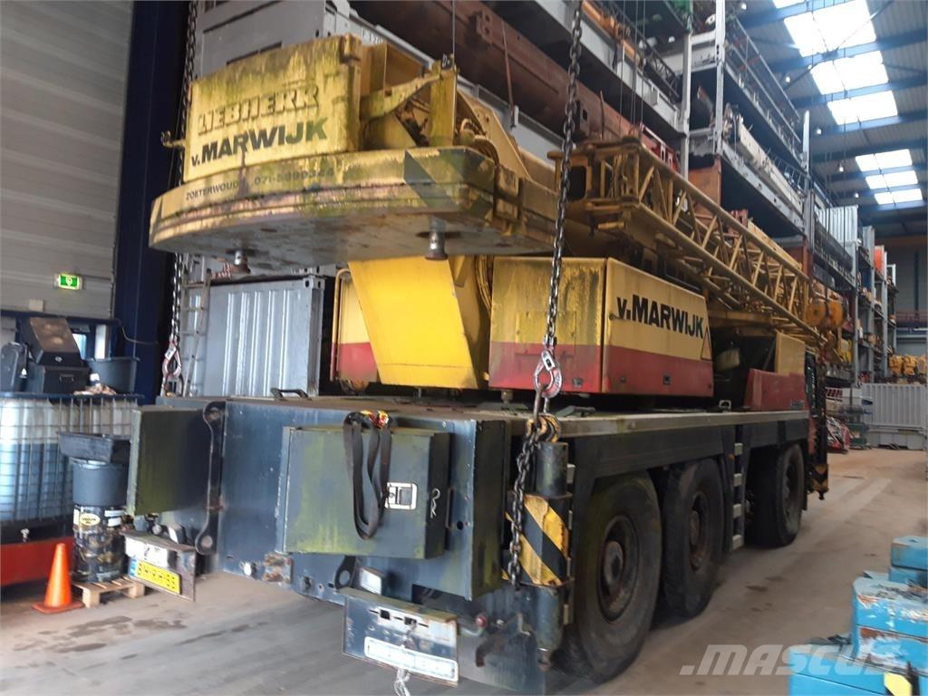 Liebherr LTM 1060-2 Gru per tutti i terreni