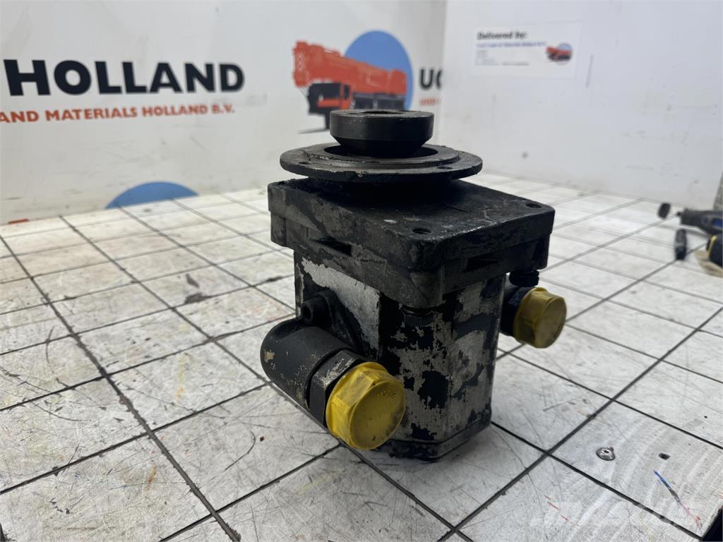  Sunderland gear pump Parti e equipaggiamenti per Gru