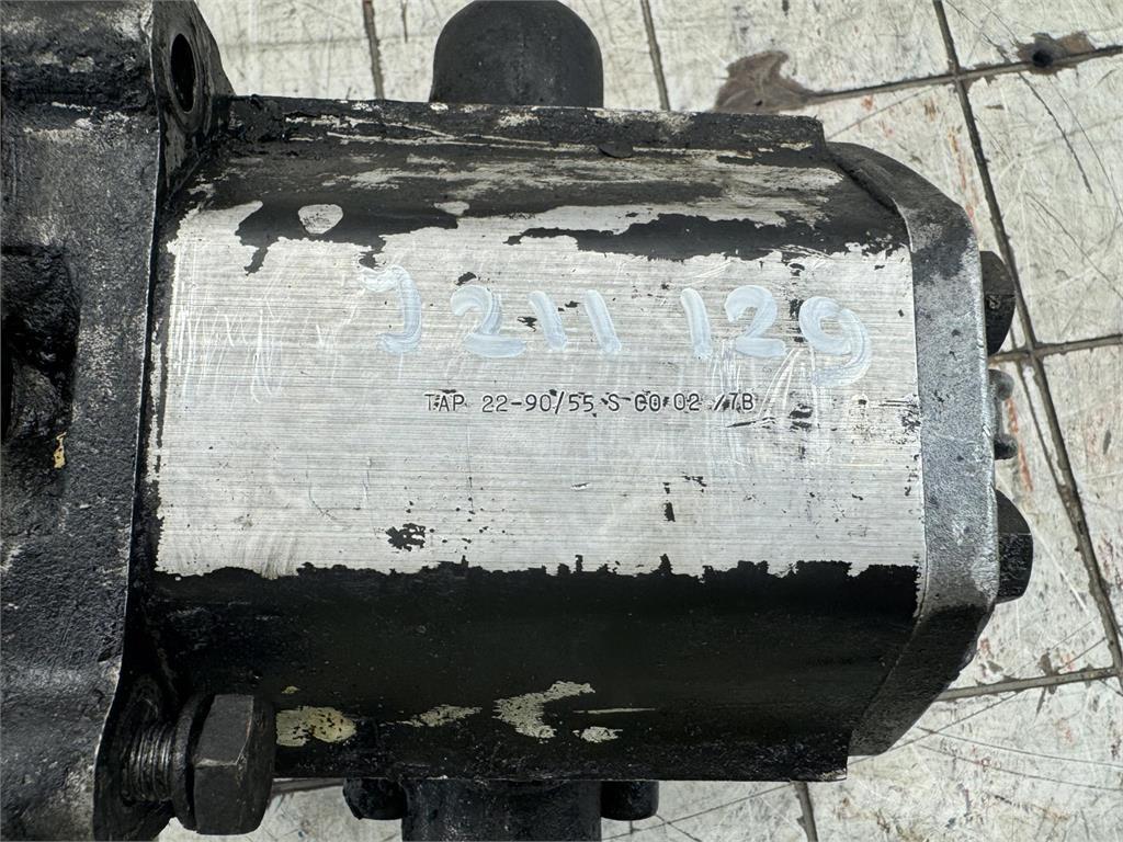  Sunderland gear pump Parti e equipaggiamenti per Gru