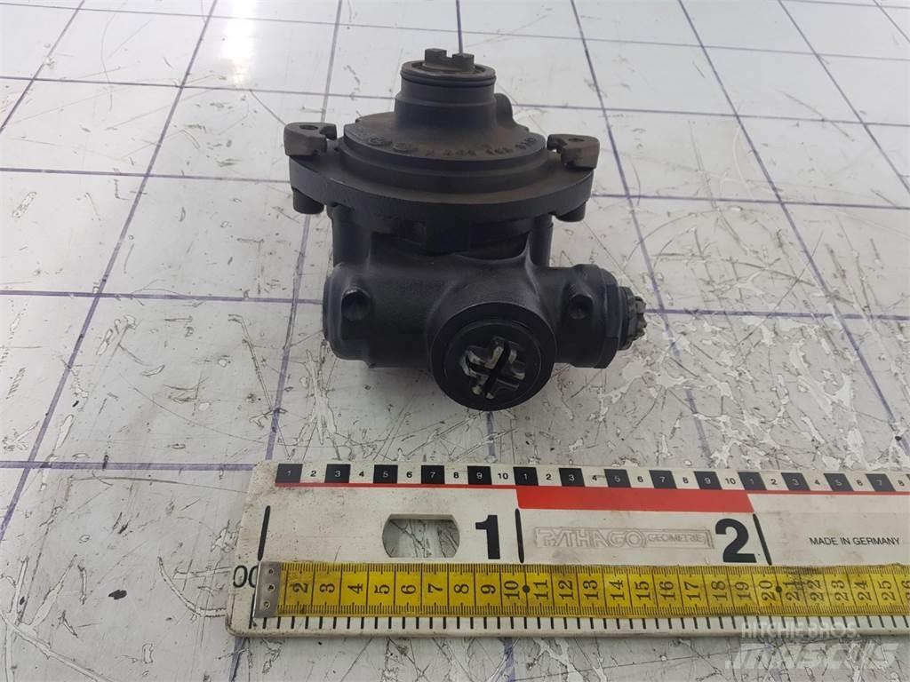 ZF steering pump Parti e equipaggiamenti per Gru