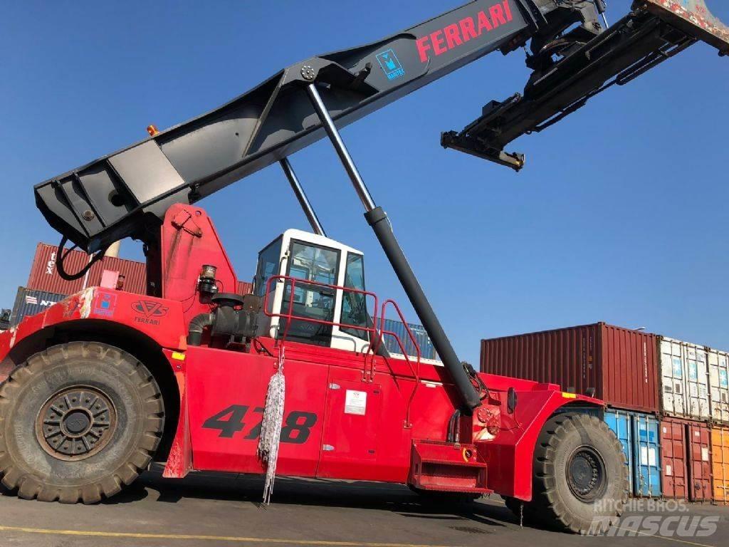 CVS Ferrari F478 Carrelli elevatori