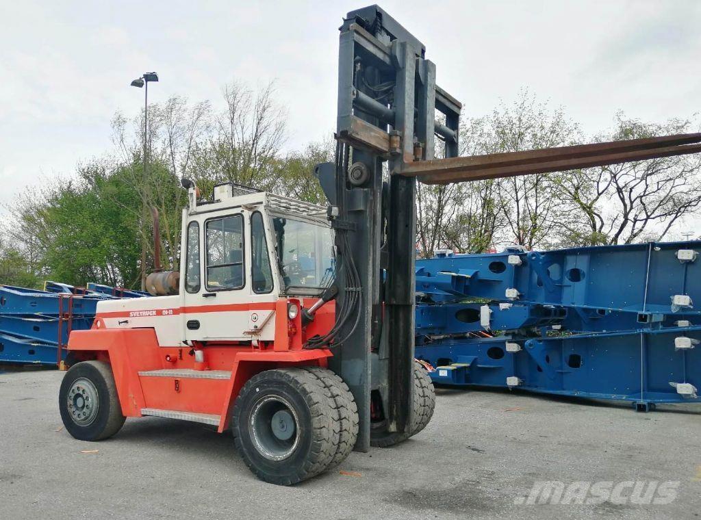 Svetruck 13,6-120-32 Carrelli elevatori diesel