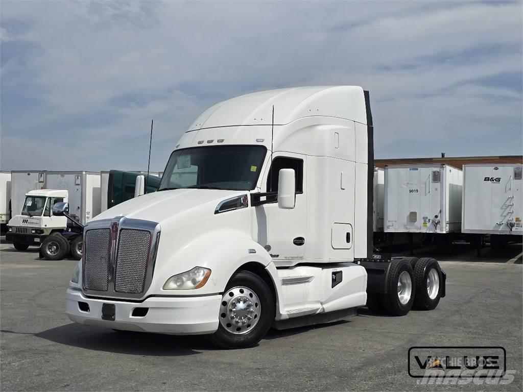 Kenworth T680 Motrici e Trattori Stradali