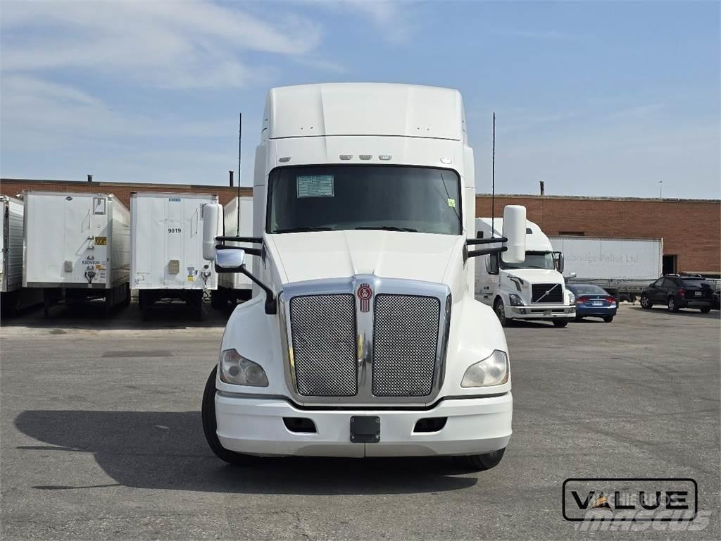 Kenworth T680 Motrici e Trattori Stradali