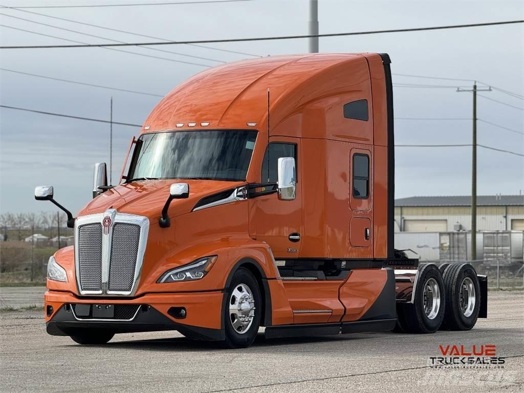 Kenworth T680 Motrici e Trattori Stradali
