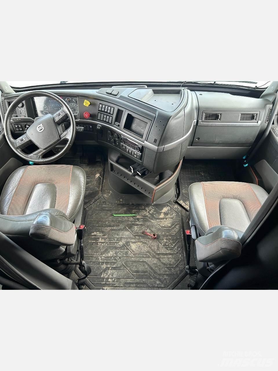 Volvo VNL Motrici e Trattori Stradali