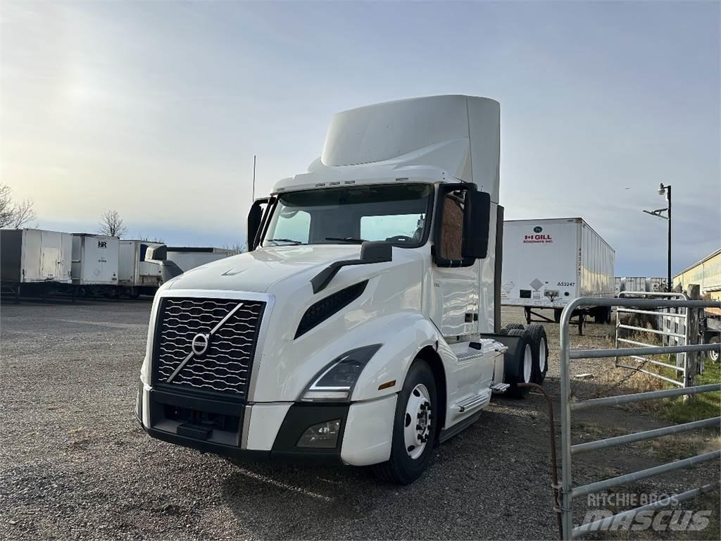 Volvo VNL300 Motrici e Trattori Stradali