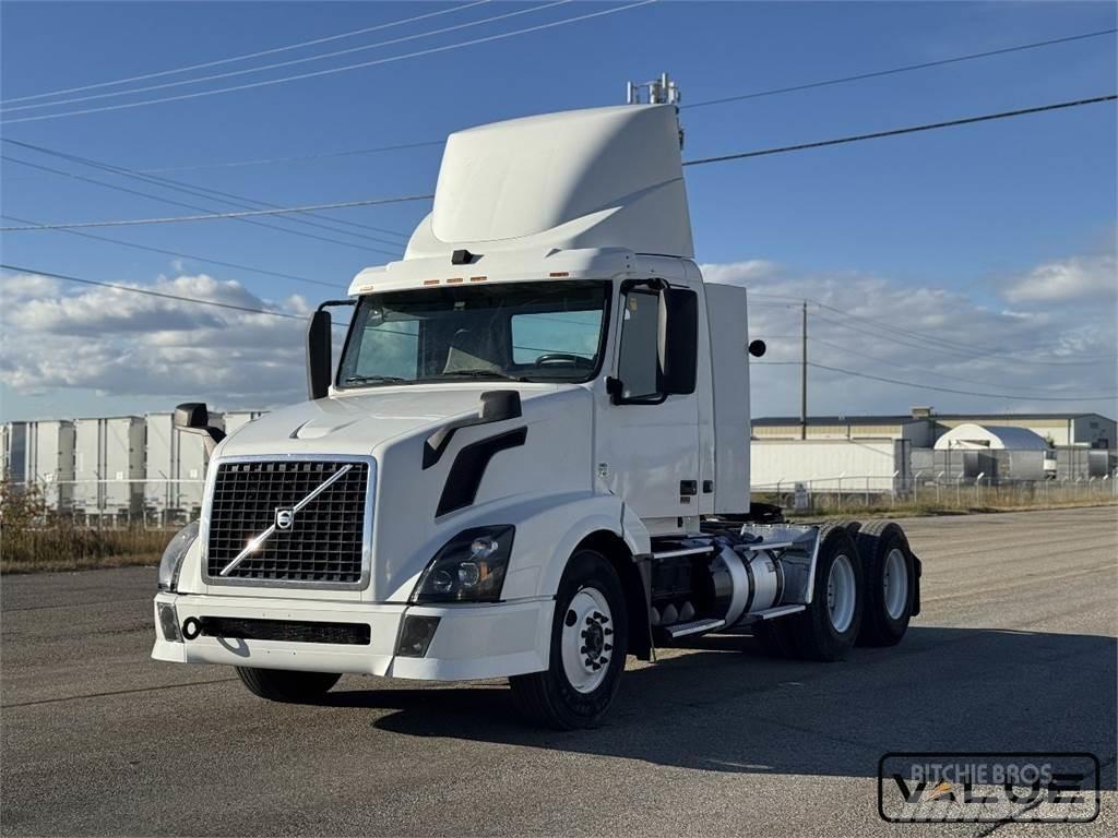 Volvo VNL300 Motrici e Trattori Stradali