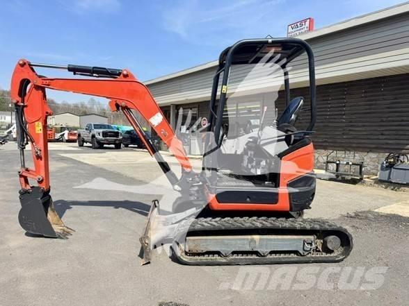 Kubota U27-4 Miniescavatori