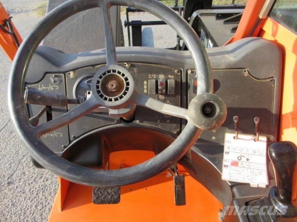 JLG G6-42A Costruzioni - Altro