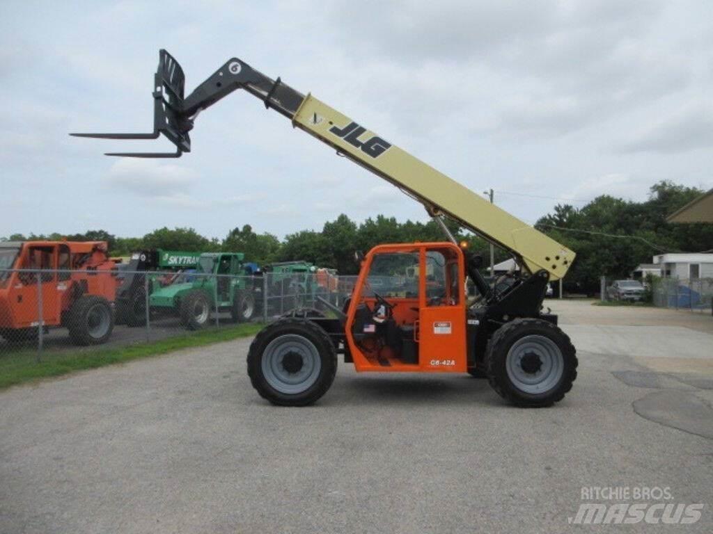 JLG G6-42A Costruzioni - Altro