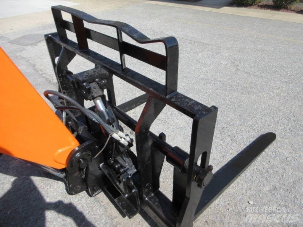 SkyTrak 10054 Costruzioni - Altro
