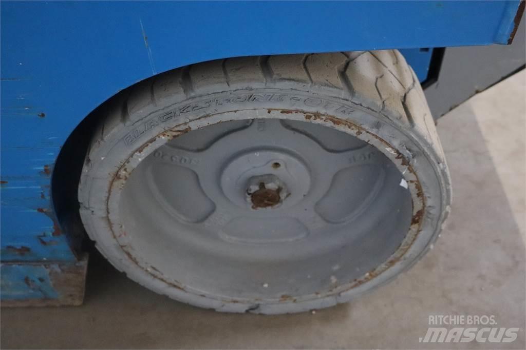 Genie GS2032 Piattaforme a pantografo