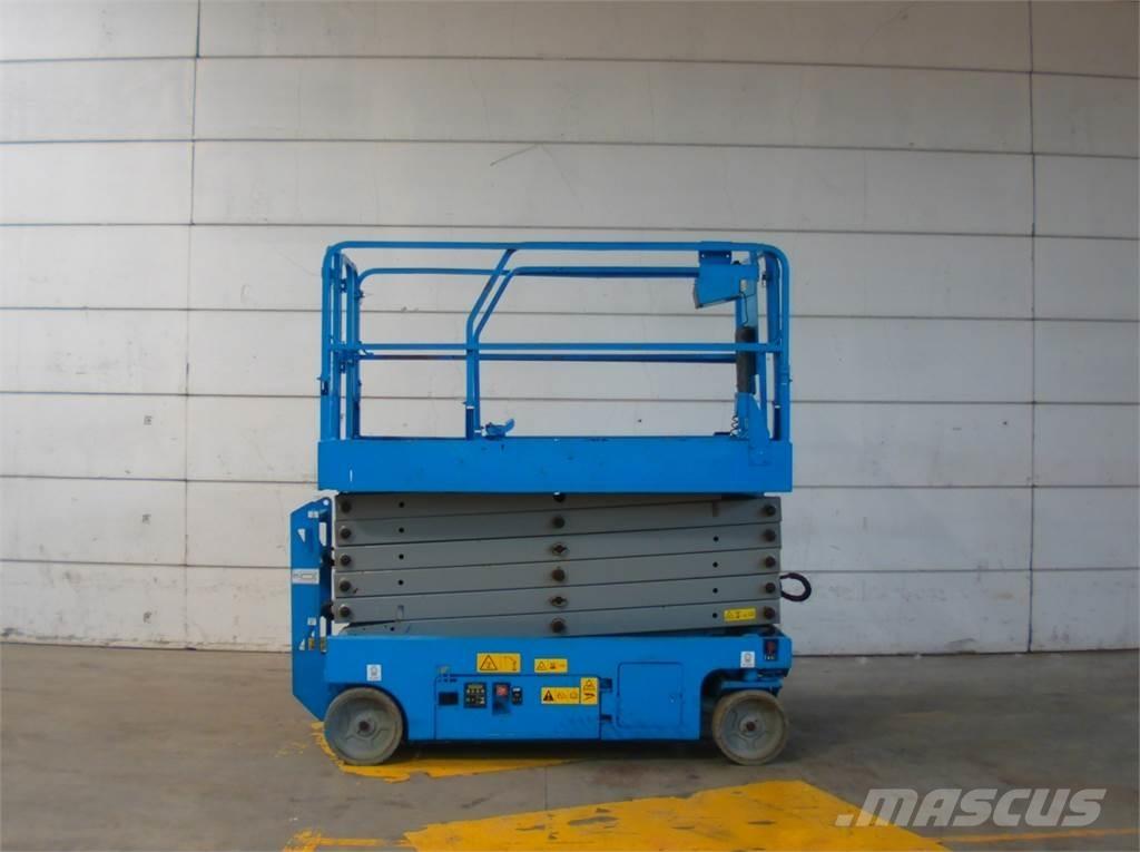 Genie GS4047 Piattaforme a pantografo