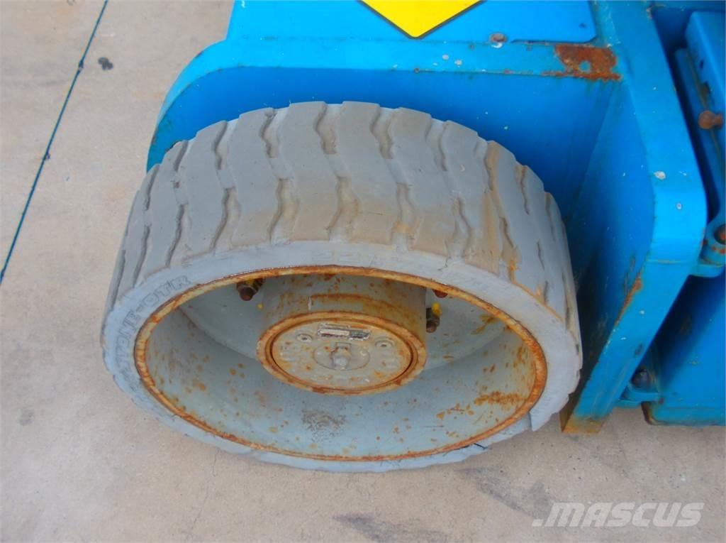 Genie Z30-20N Piattaforme a braccio articolato