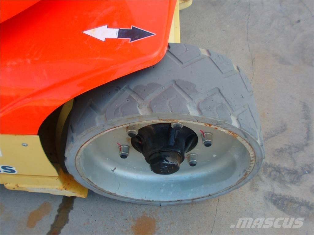 JLG Toucan 12E+ Sollevatori verticali