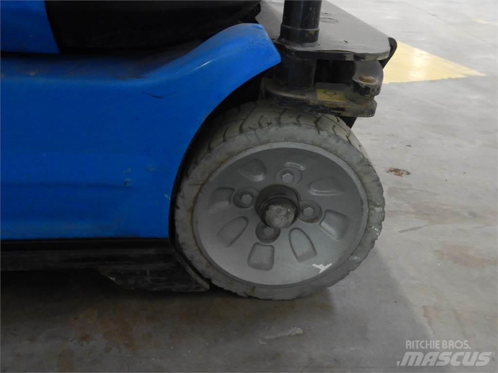 Manitou 100VJR Sollevatori verticali