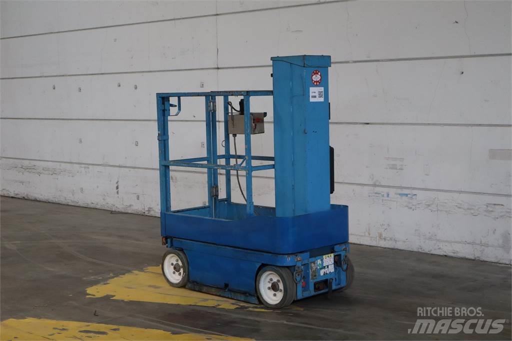 SkyJack SJ16 Sollevatori verticali