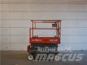 SkyJack SJ3219 Piattaforme a pantografo