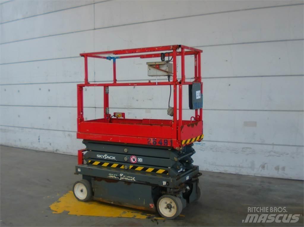 SkyJack SJ3219 Piattaforme a pantografo
