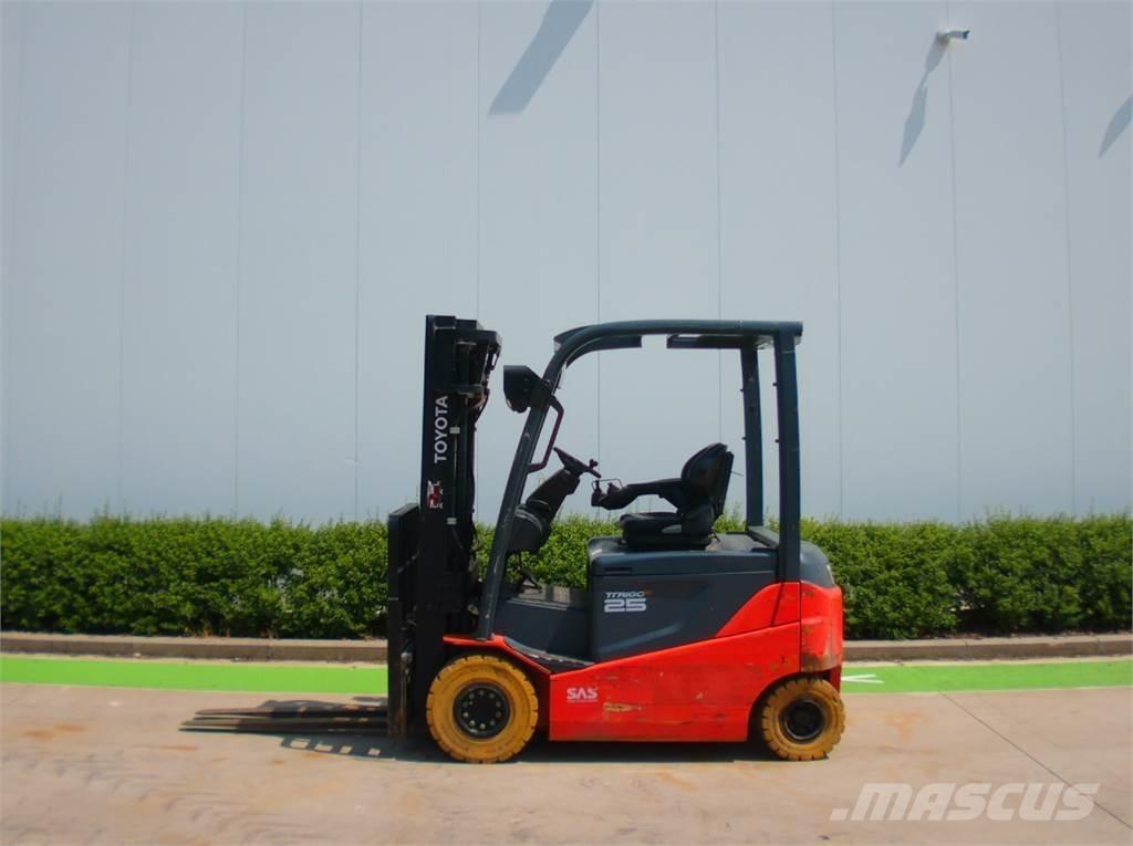Toyota 8FBMKT25 Carrelli elevatori elettrici