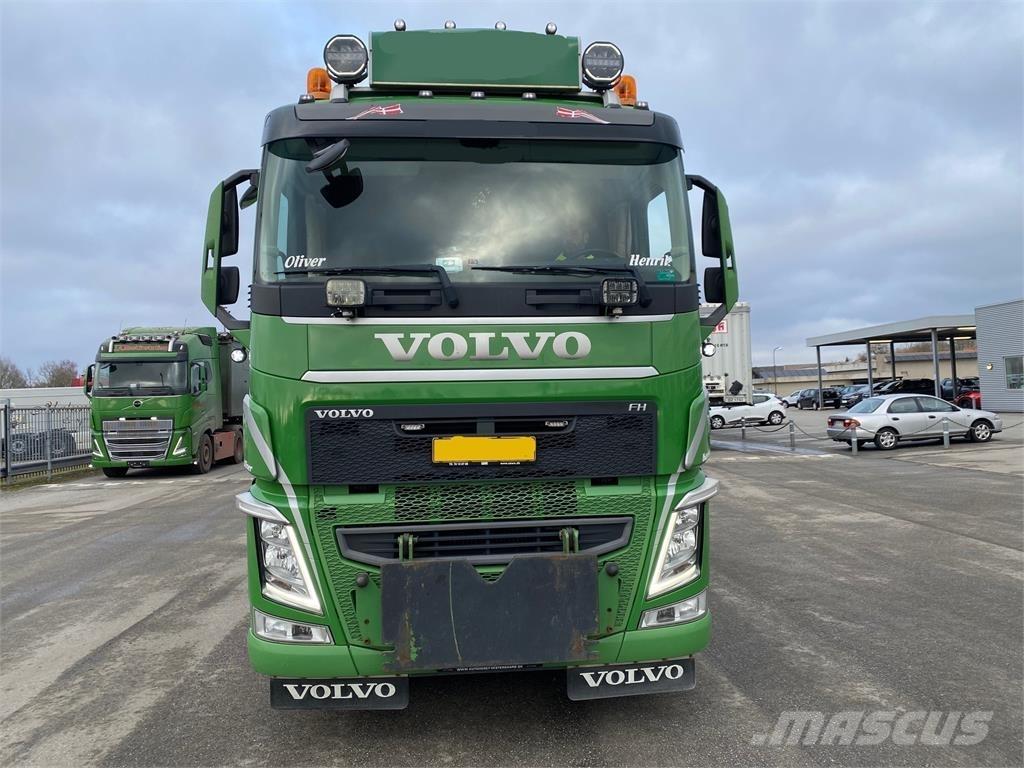 Volvo FH 8x4 Autogru