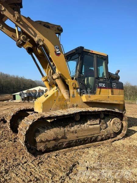 CAT 973C Pale cingolate