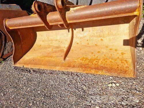 JCB 3CX Benne