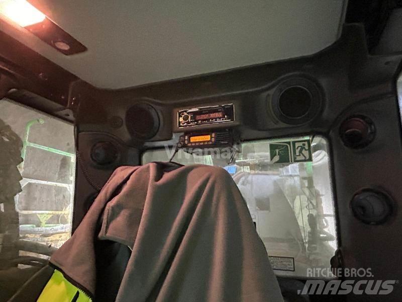 Liebherr R956 Escavatori cingolati