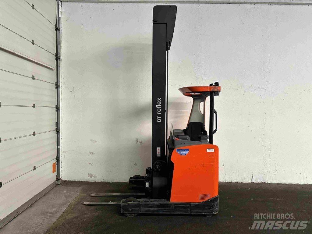 BT RRE 140 - TRIPLEX 9 m Carrello retrattile