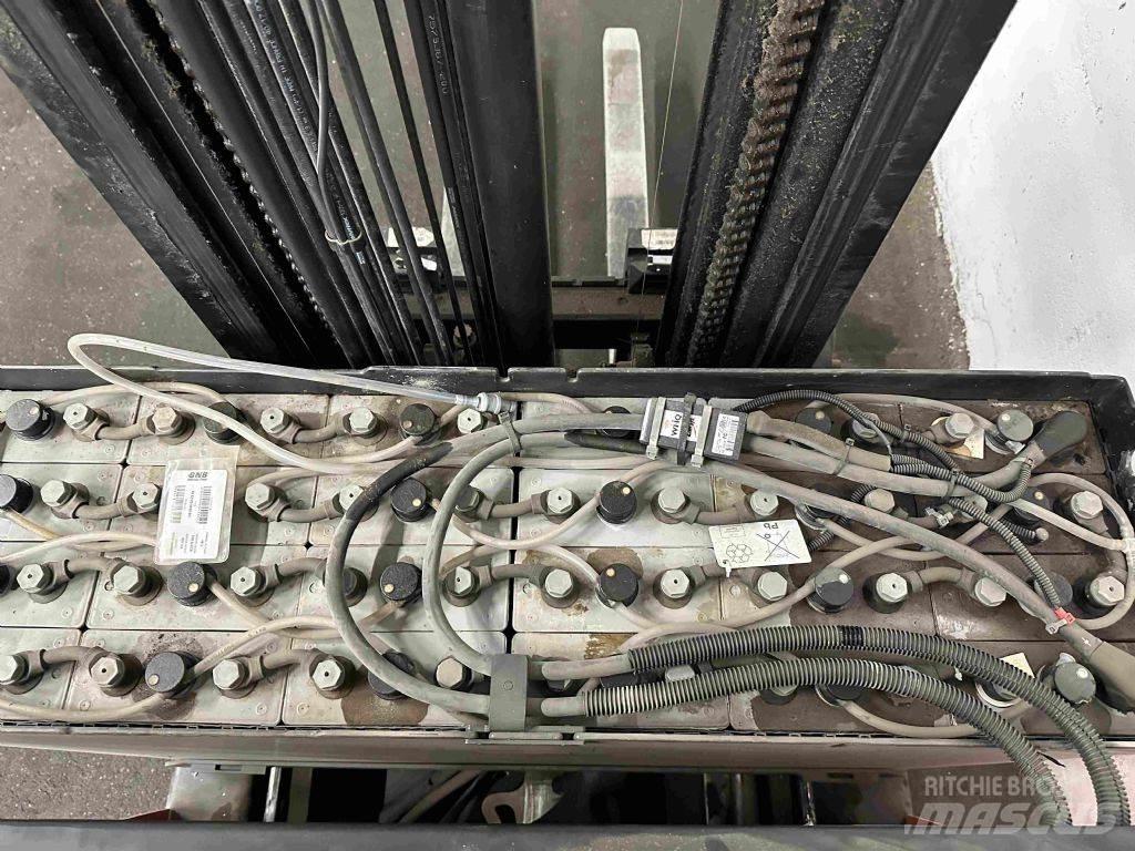 BT RRE 140 - TRIPLEX 9 m Carrello retrattile