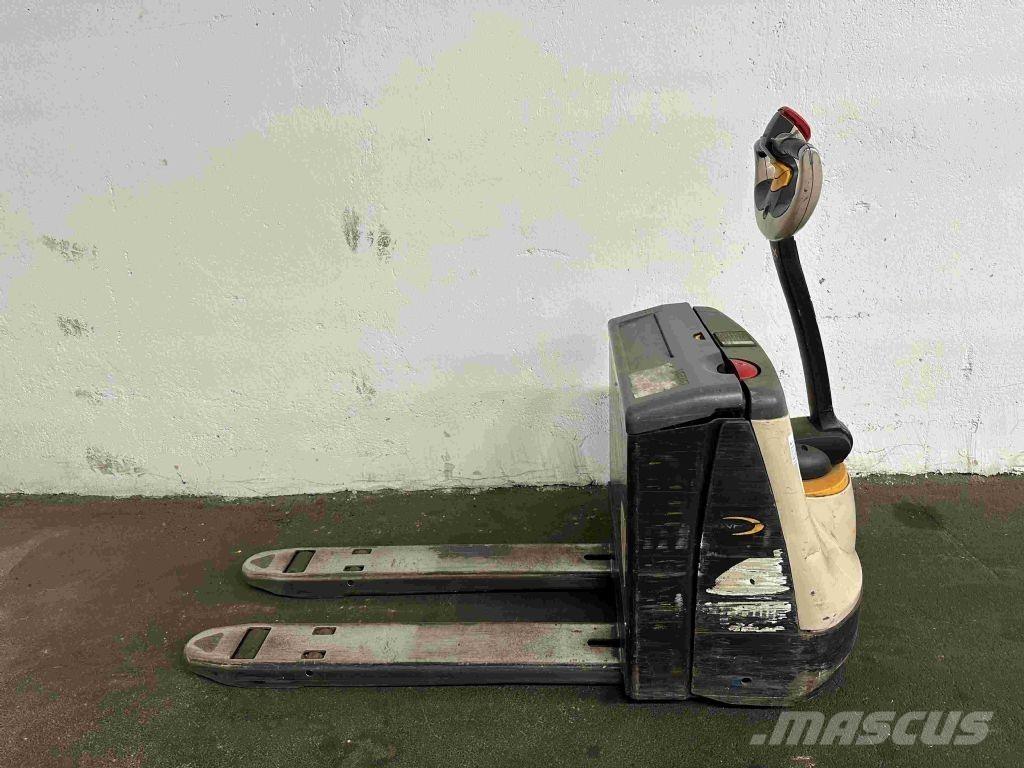 Crown WP 3015 Transpallet manuale