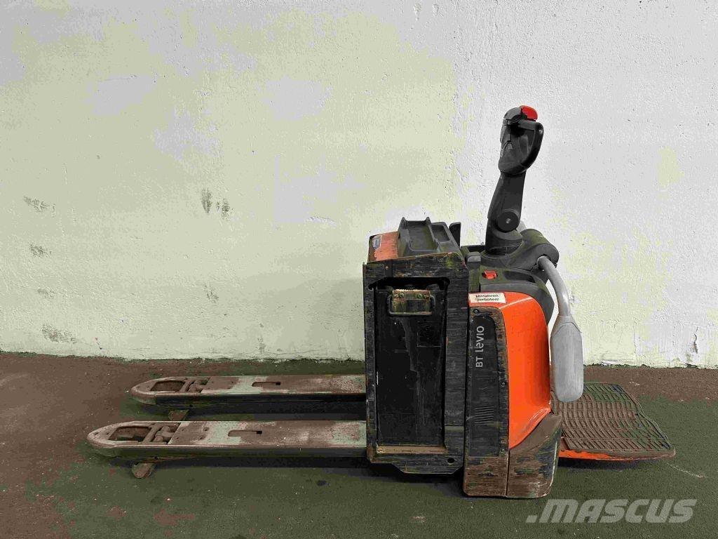 Toyota LPE 200 Transpallet manuale