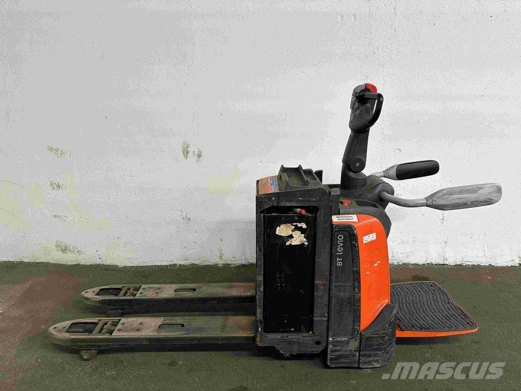 Toyota LPE 200 Transpallet manuale