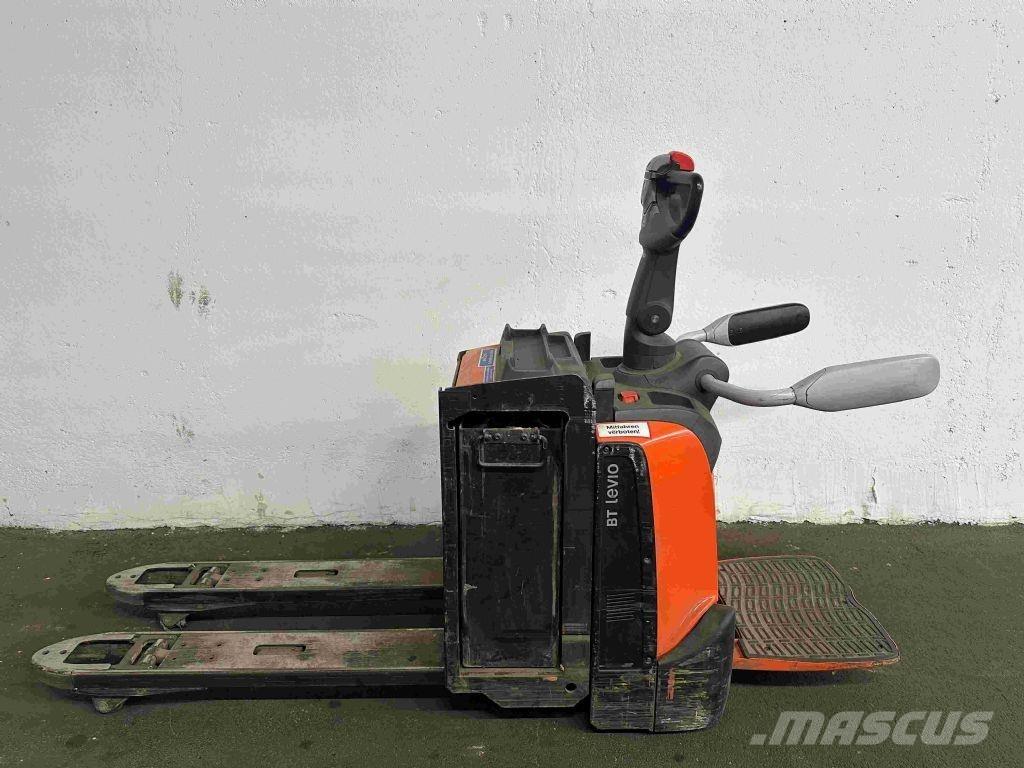 Toyota LPE 200 Transpallet manuale