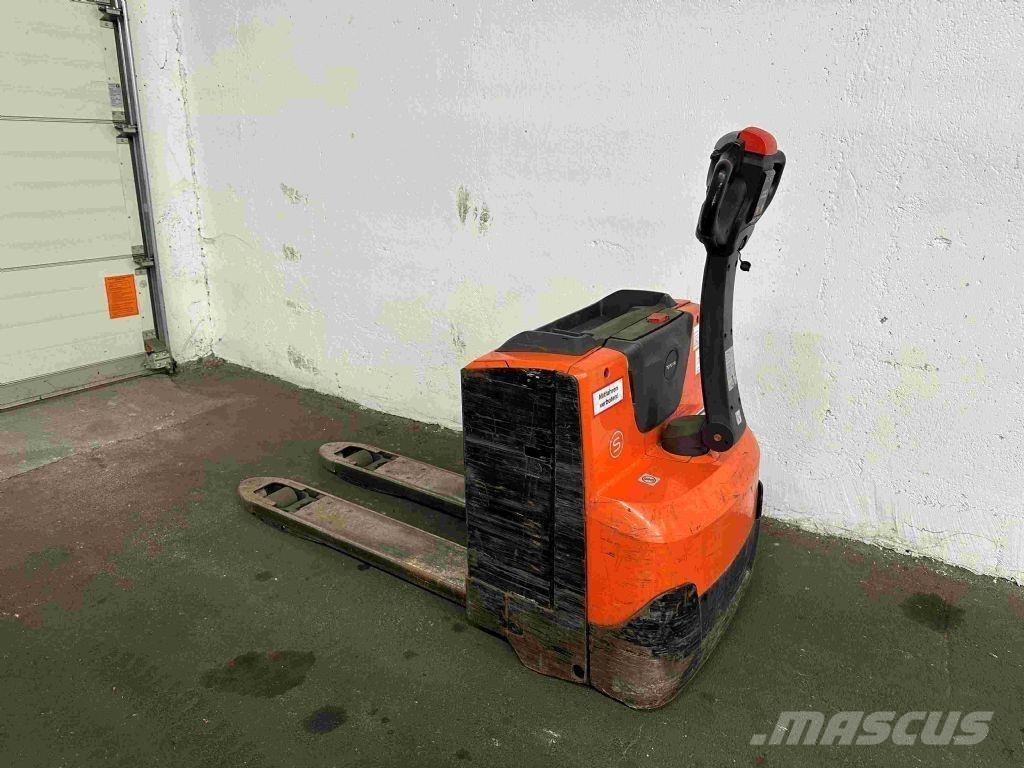 Toyota LWE 200 Transpallet manuale