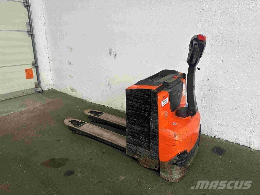 Toyota LWE 200 Transpallet manuale