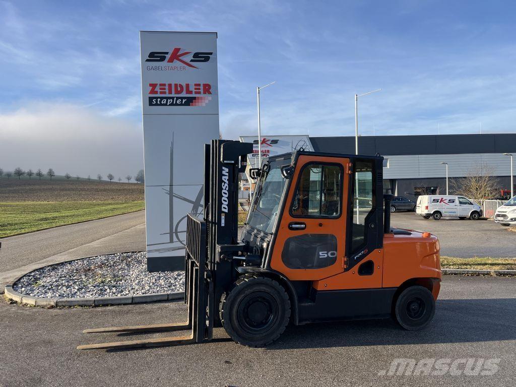Doosan D50C-5 Carrelli elevatori diesel