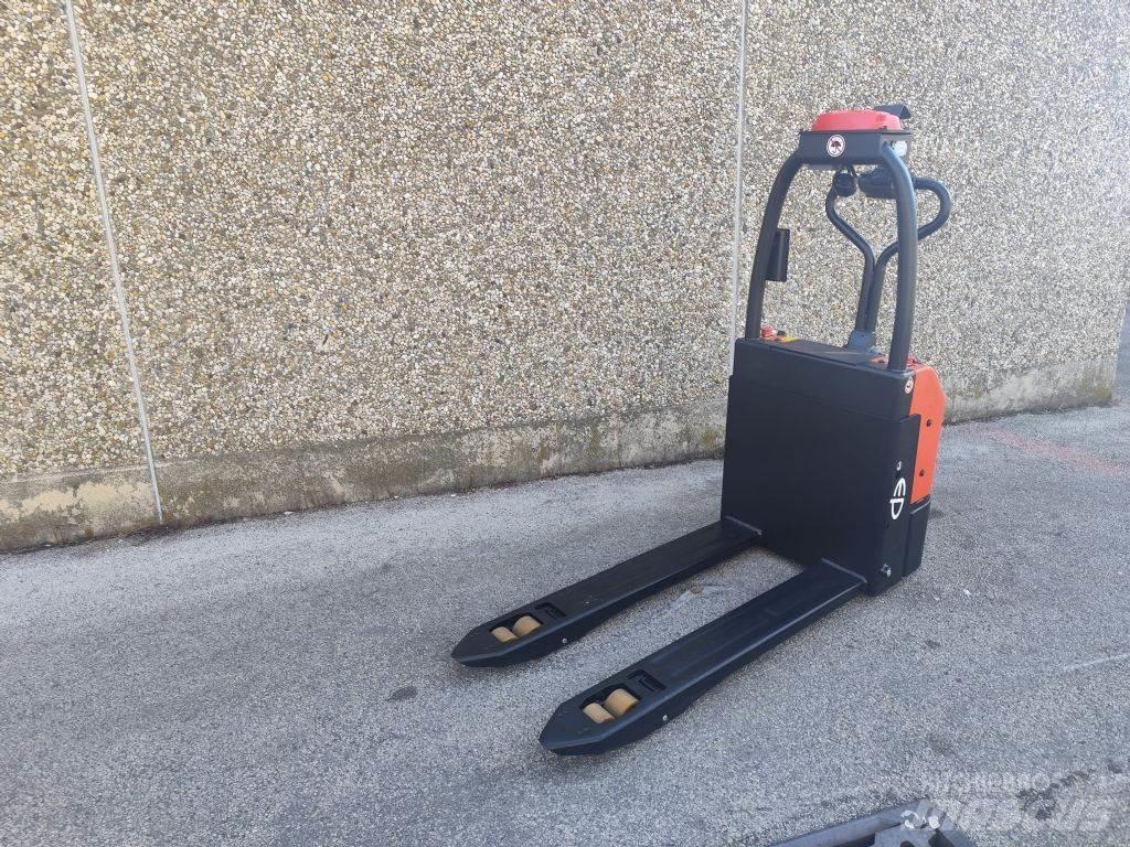 EP  Transpallet manuale