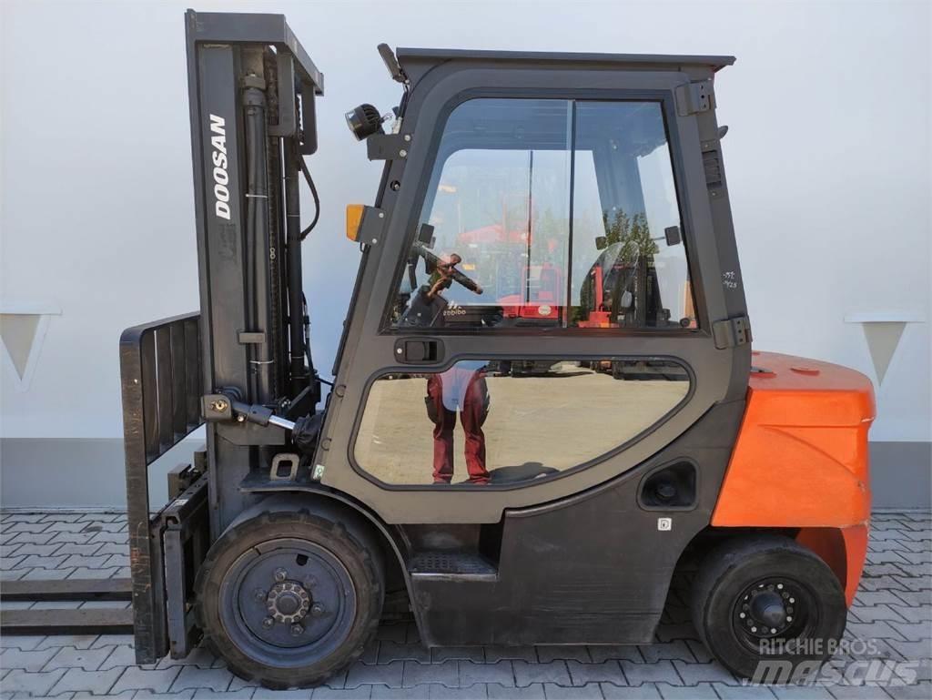 Doosan D30 GP Carrelli elevatori diesel