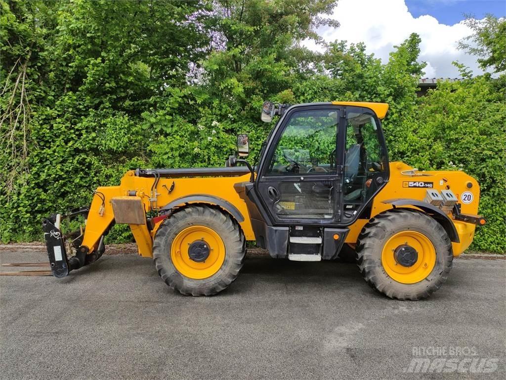 JCB 540V140 Hi Viz Sollevatori telescopici