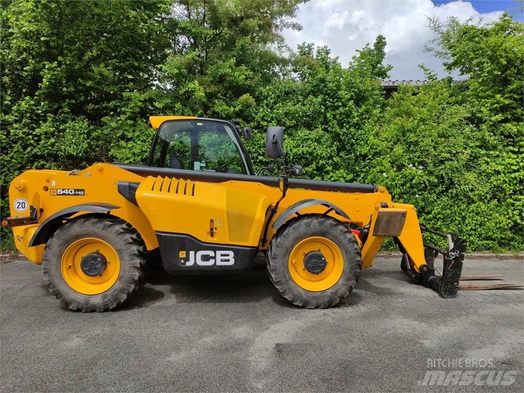 JCB 540V140 Hi Viz Sollevatori telescopici