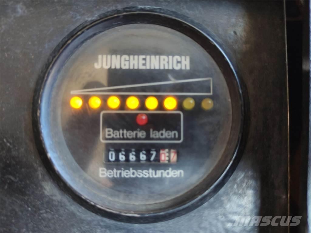 Jungheinrich EJC A 12.5 Transpallet uomo a terra
