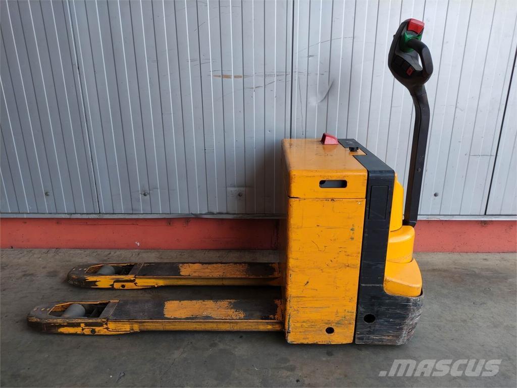 Jungheinrich ELE16G Transpallet manuale
