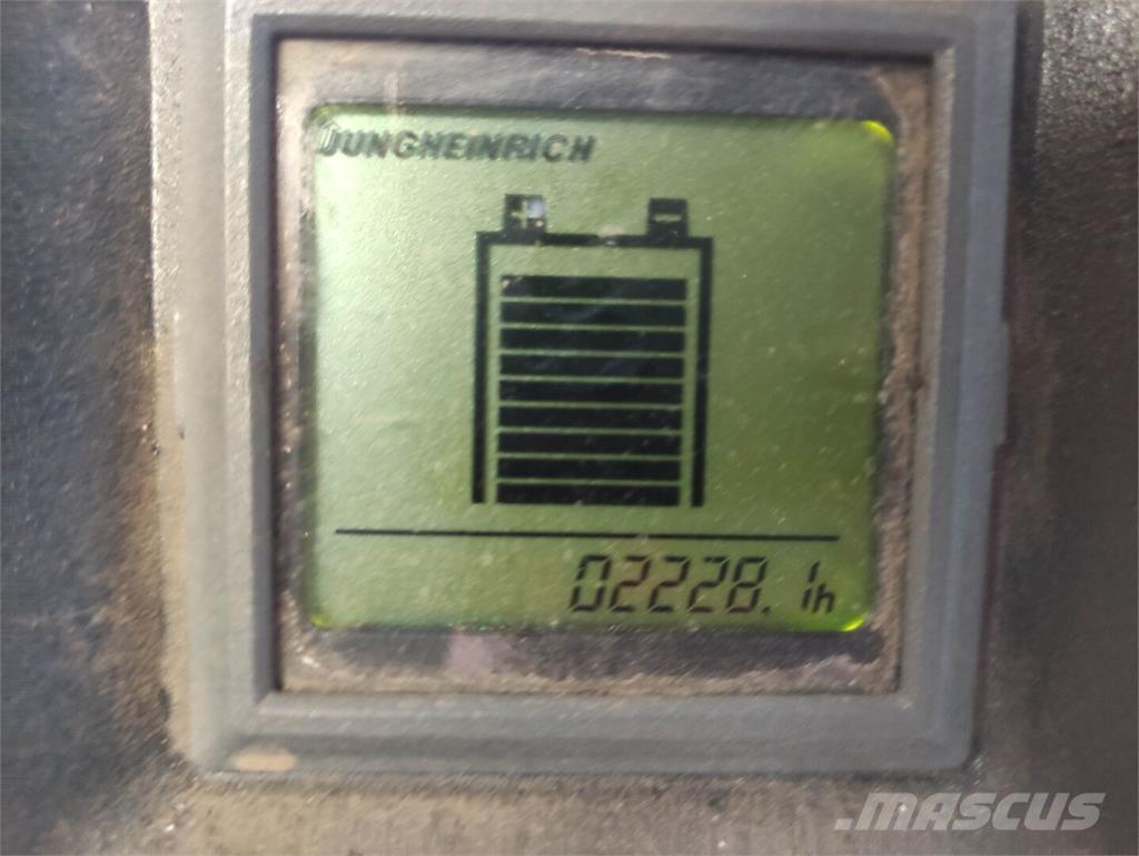 Jungheinrich ELE16G Transpallet manuale