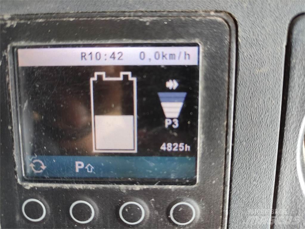 Jungheinrich ERD220 Transpallet uomo a terra