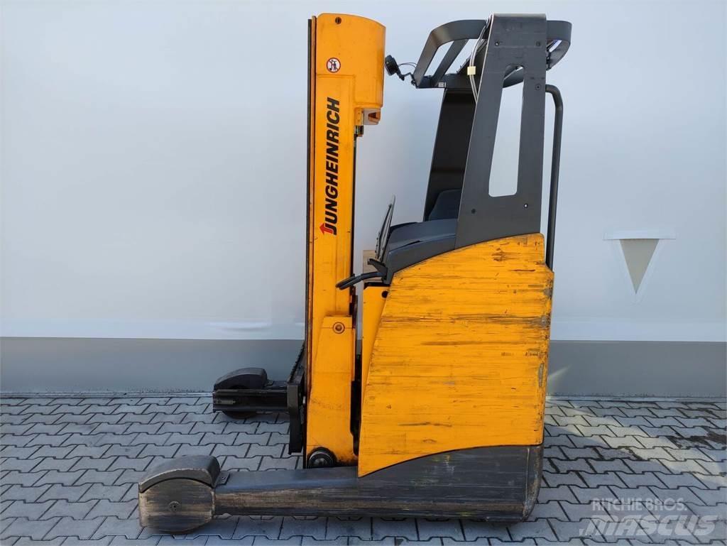 Jungheinrich ETV 116 Carrello retrattile