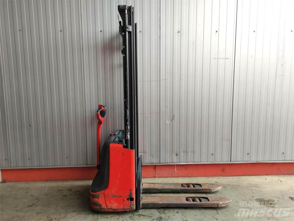 Linde L12 Transpallet uomo a terra